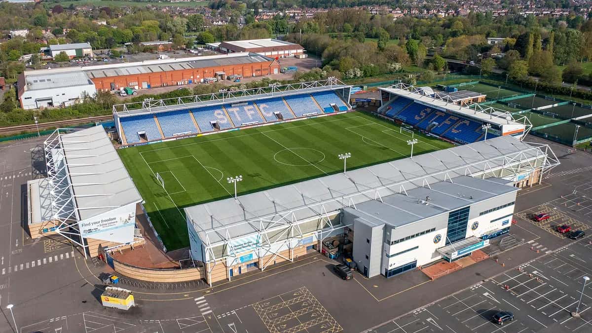 Cuánto mide una cancha de fútbol: medidas oficiales, arco, áreas y futbolito