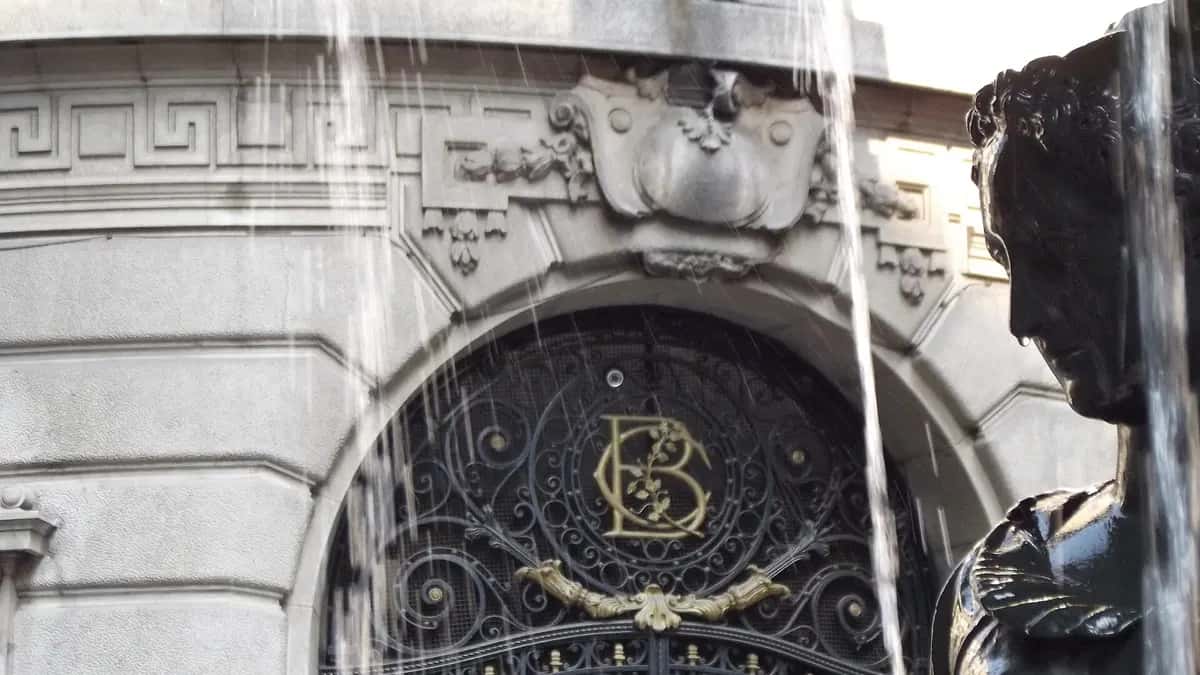 Entrada da Bolsa de Santiago