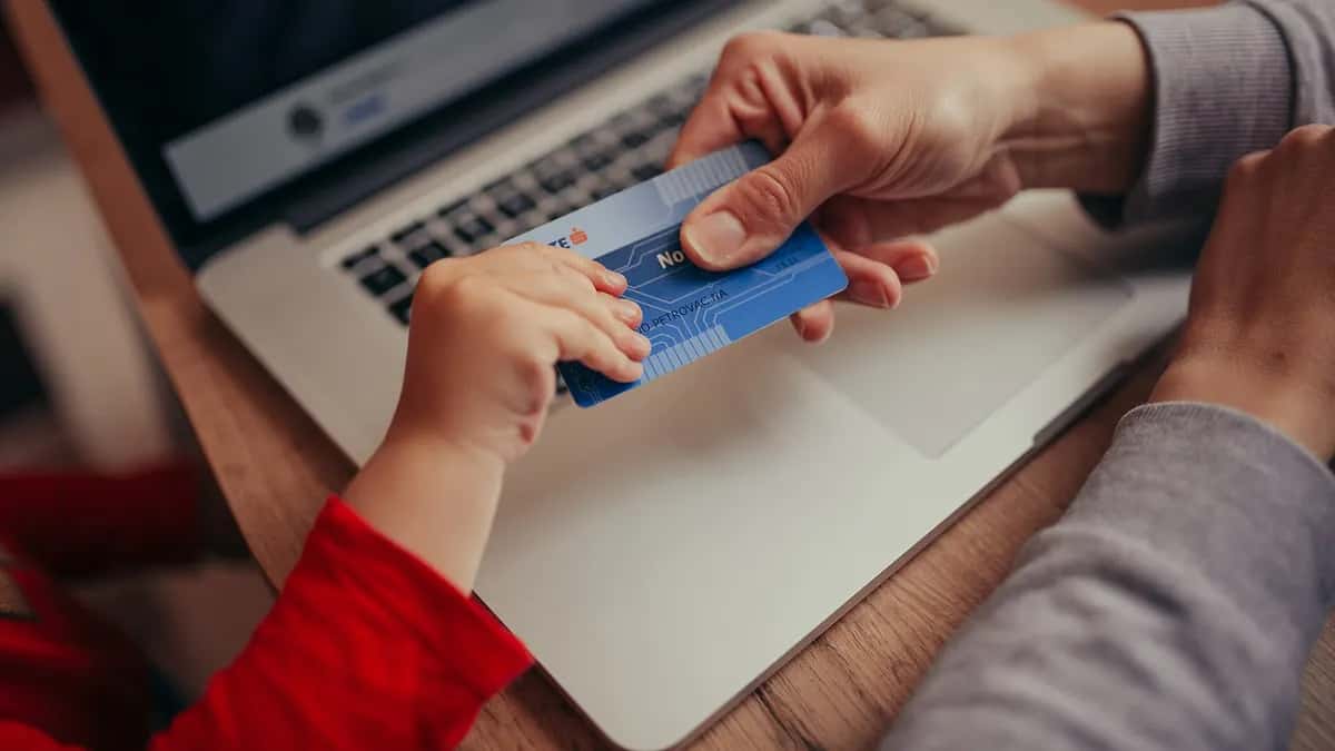 Google lança o carrinho universal: o que é, como funciona e se chegará ao Chile