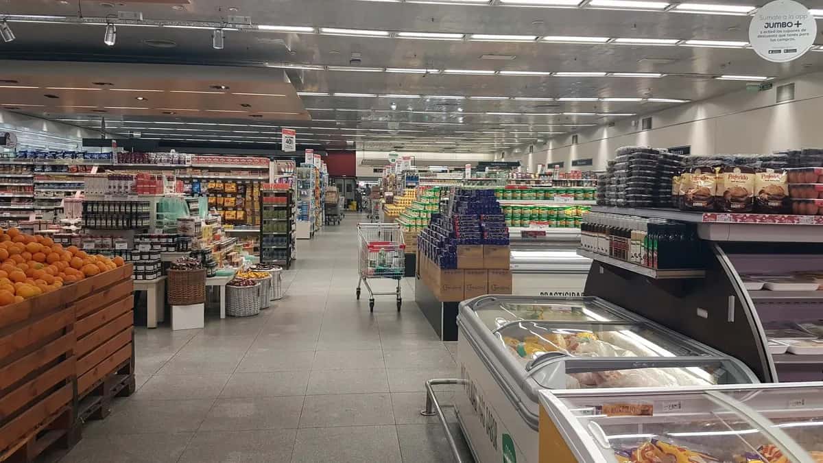 Argentina's basic basket in September: a family needed 1,632,505 pesos to stay out of poverty