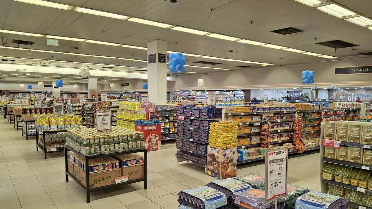 Supermarket aisle in Buenos Aires province