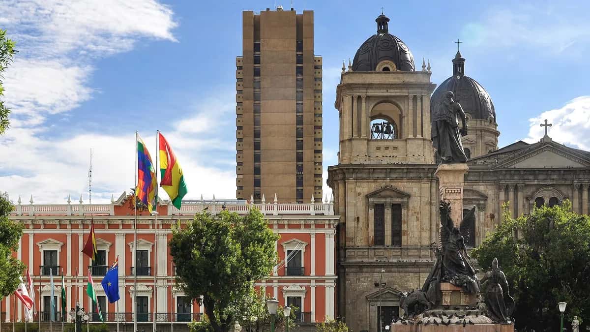 Palacio Quemado and Casa Grande del Pueblo on Plaza Murillo, La Paz