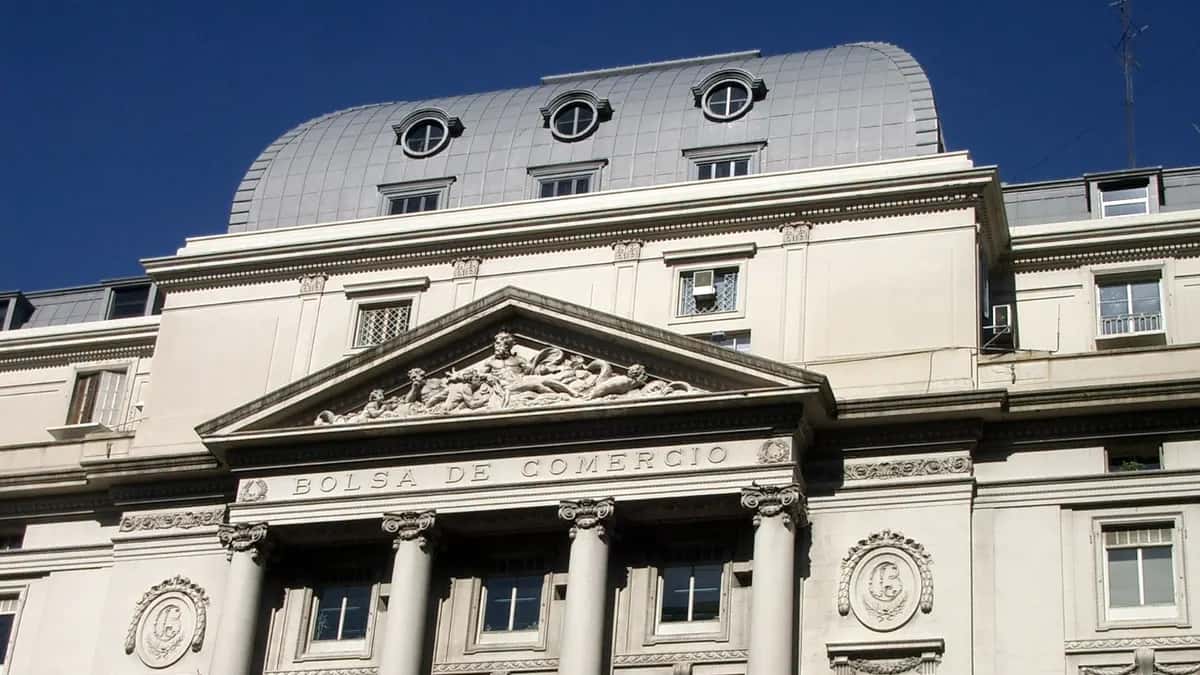 Fachada da Bolsa de Comércio de Buenos Aires