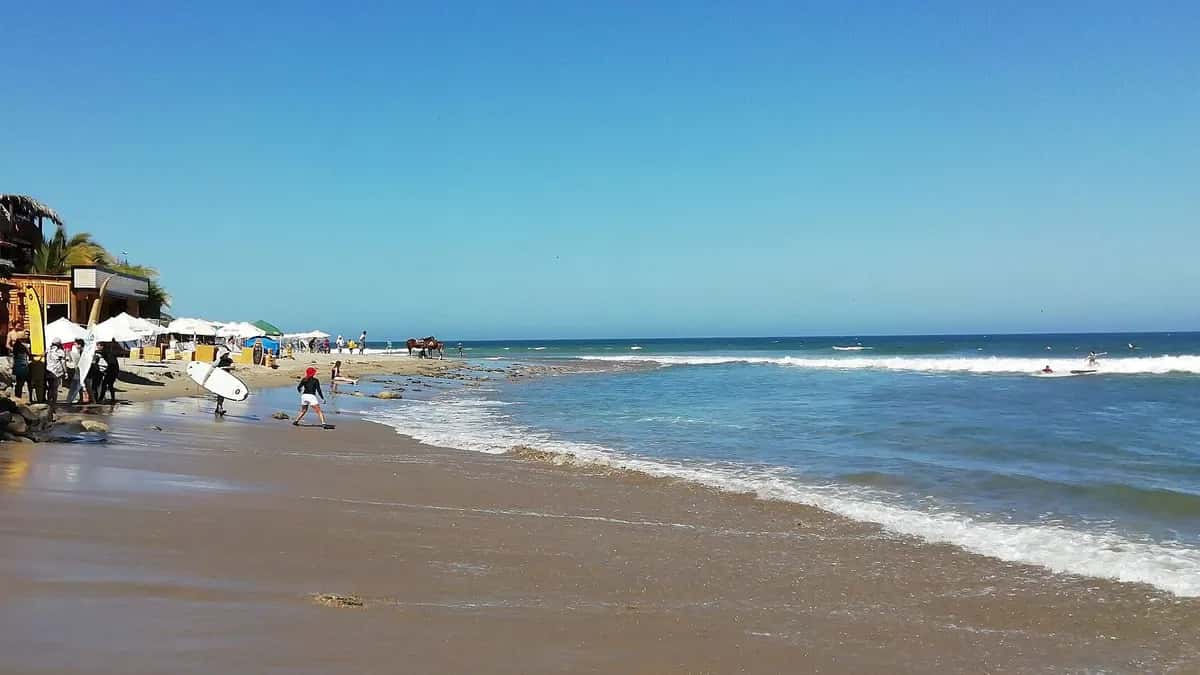 Praia de Máncora, na costa norte de Piura