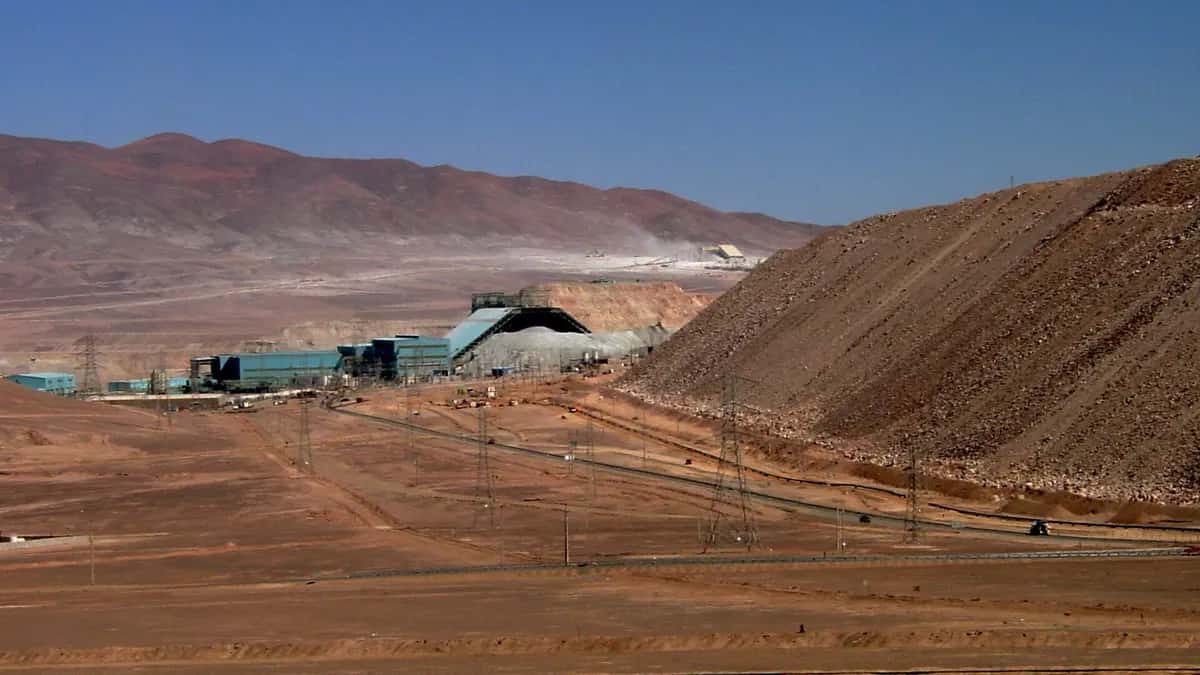 Escondida copper output falls 23%: what happened and what it means for Chile
