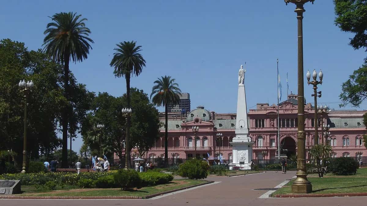 Praça de Maio e a Casa Rosada em Buenos Aires