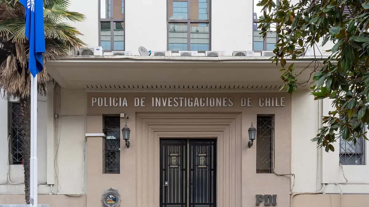 Cuánto gana un PDI en Chile: sueldo de un detective y de cada grado en 2026