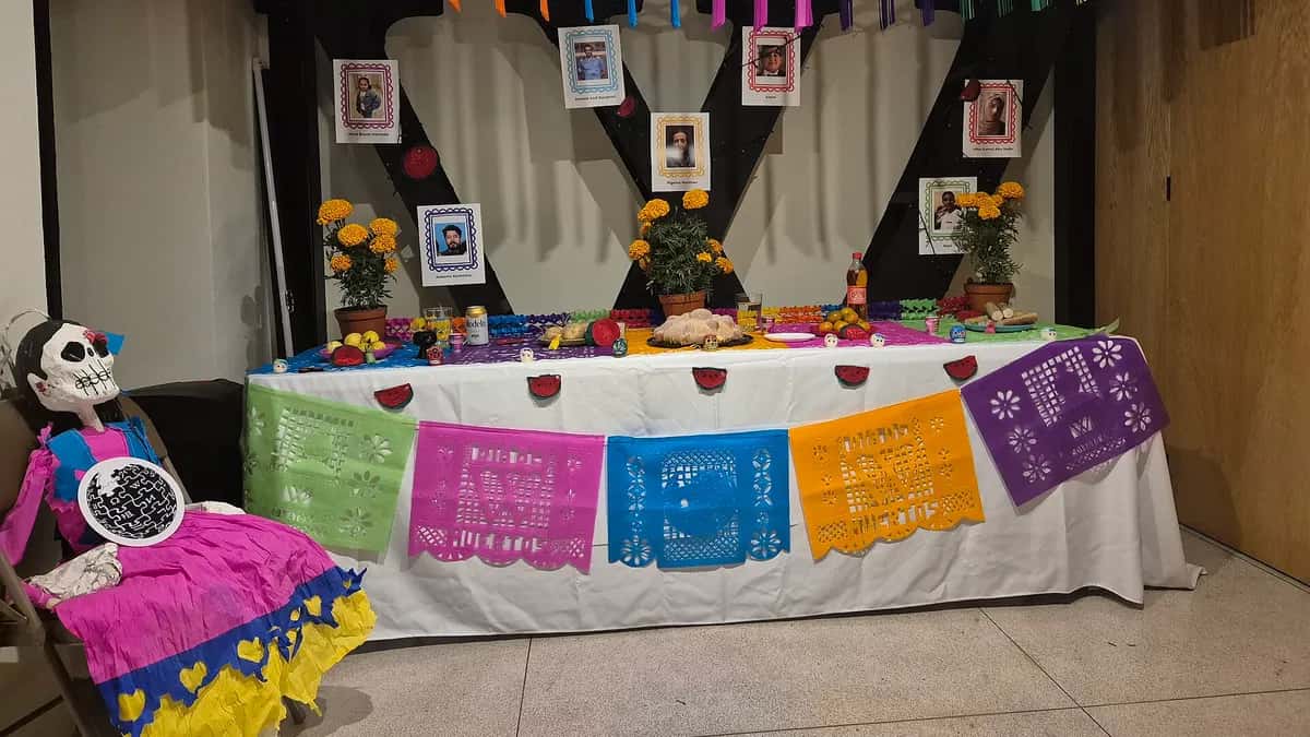 Dia dos Mortos 2026 no México: é feriado?, tem aula? e quando se monta a oferenda