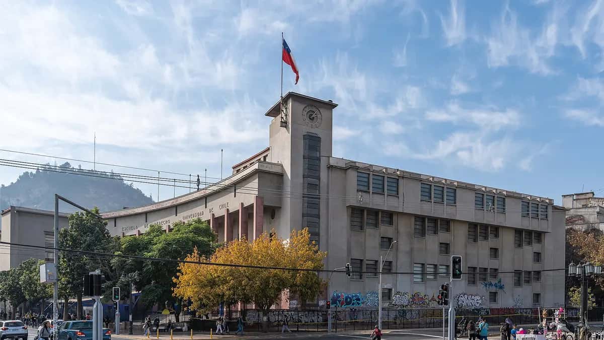 Edificio de la Facultad de Derecho de la Universidad de Chile