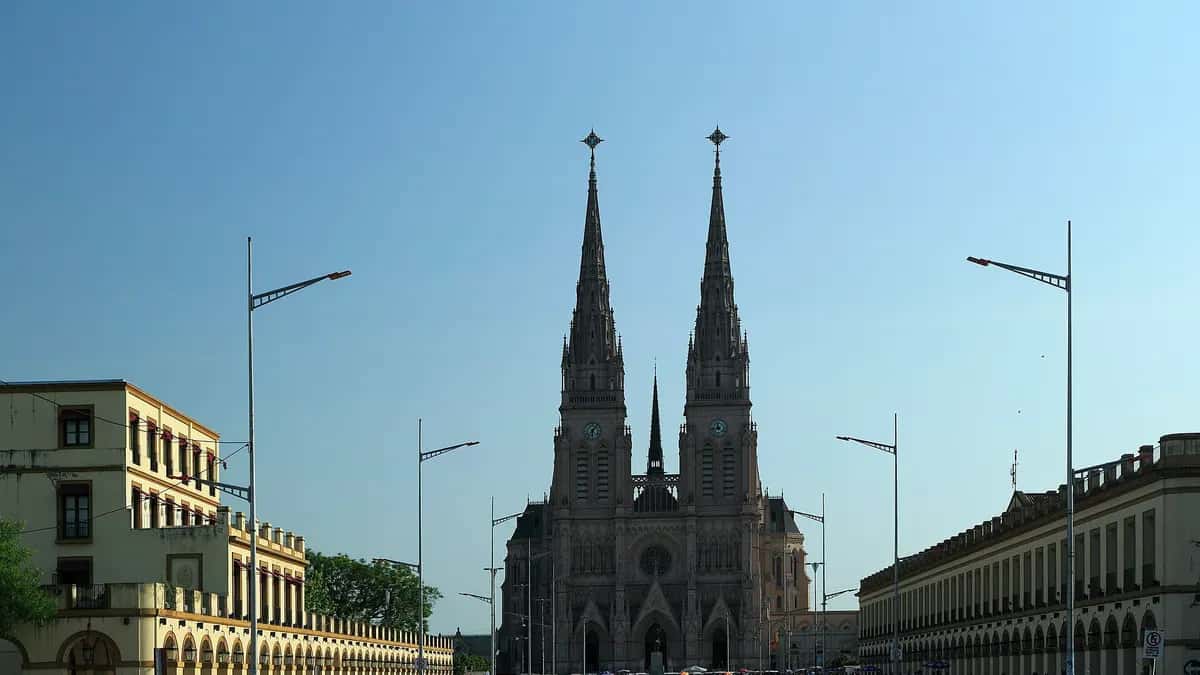 Argentina's November 2026 holidays: the days off for Pope Leo XIV's visit and the long weekend