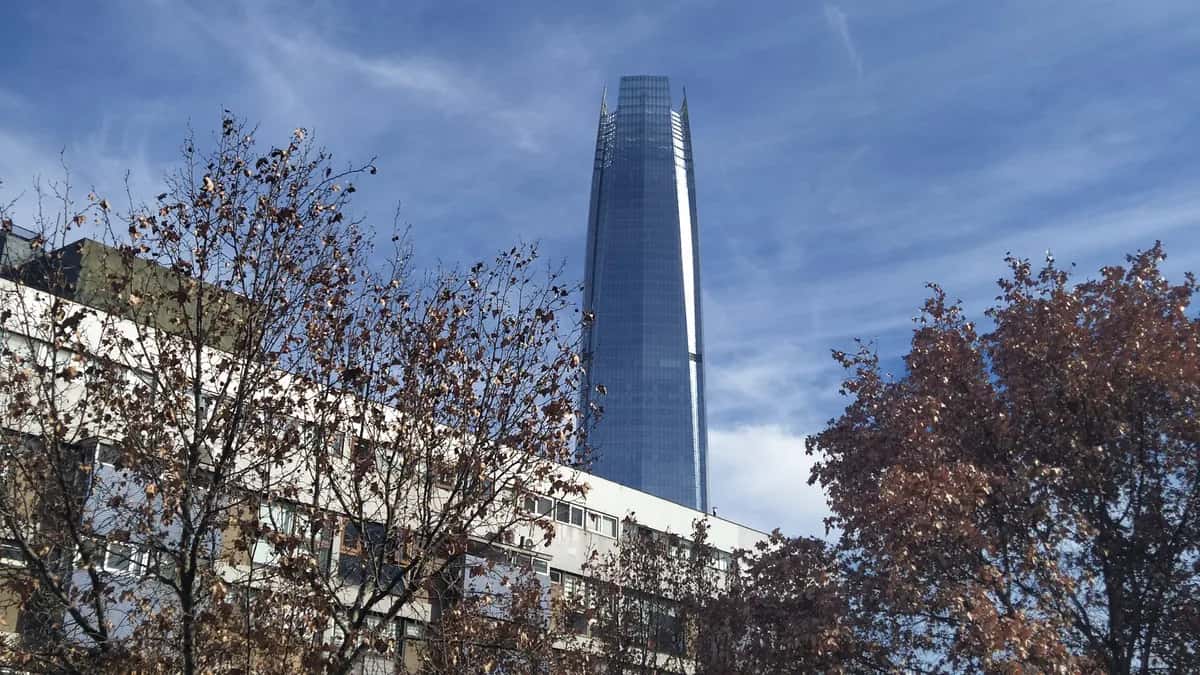 Gran Torre Santiago seen from the street