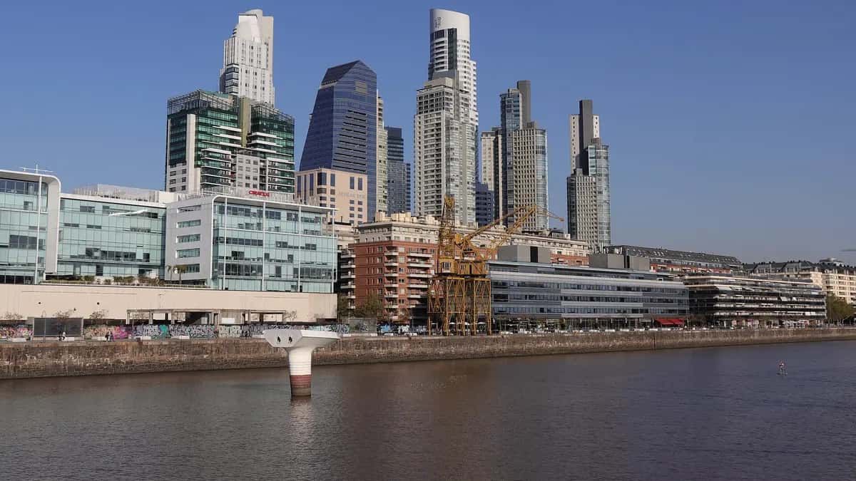 Torres e edifícios de Puerto Madero, em Buenos Aires
