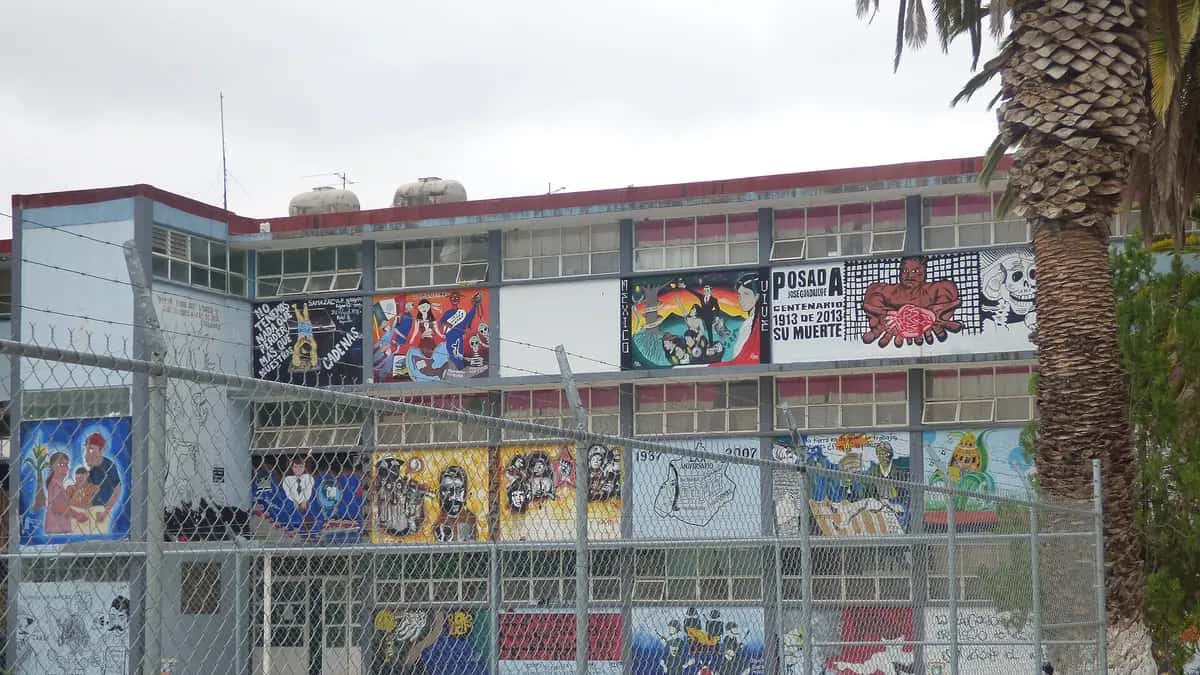 Building with murals at the Justo Sierra Rural Teachers' College