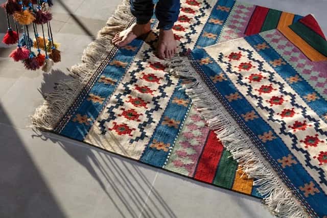 Alfombras que aportan estilo: Desde bajadas de cama hasta yute natural